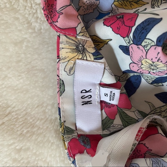 NSR square neck floral midi dress - Picture 4 of 5